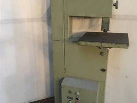 Woodfast 350 bandsaw - picture0' - Click to enlarge