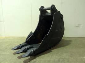 630MM TOOTHED TRENCHING BUCKET SUIT 16-25T EXCAVATOR D599 - picture0' - Click to enlarge