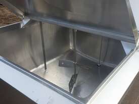 STAINLESS STEEL TANK, MILK VAT 1650 LT - picture2' - Click to enlarge