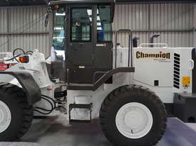 11T WHEEL LOADER CUMMINS ENGINE - picture1' - Click to enlarge