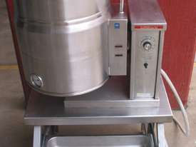 CROWN  E 10 TILTING KETTLE - picture1' - Click to enlarge