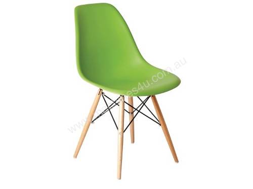 Bolero PP Moulded Chair (Green) with Wooden Spindle Legs (Pack 2)
