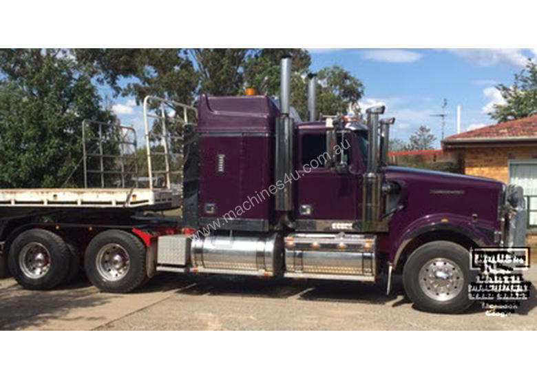 caption Western Star Heritage, 120ton rated, full engine rebuild.