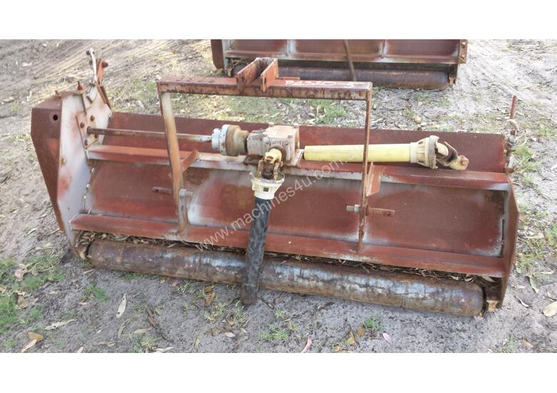 caption TPL LAWN VERTI MOWER
