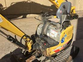 Yanmar Vio17 mini excavator 1.7 ton 2650 hrs 2015  - picture1' - Click to enlarge