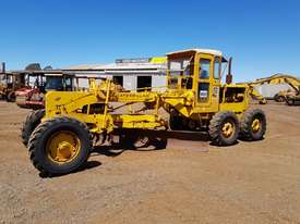 1964 Caterpillar 12E 21F Grader *CONDITIONS APPLY* - picture0' - Click to enlarge