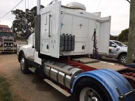 Kenworth T600 Primemover Truck - picture2' - Click to enlarge