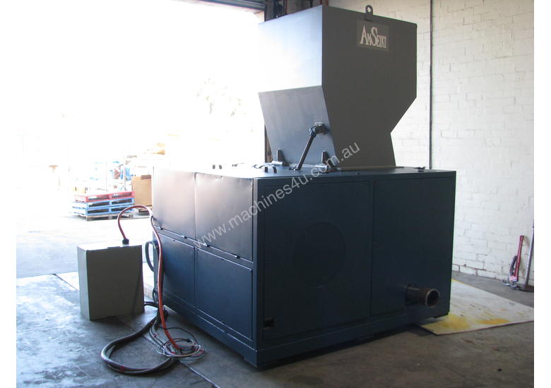 caption Industrial Heavy Duty Plastic Granulator 50HP