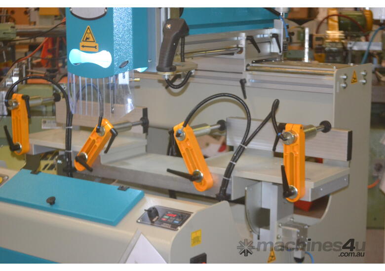 caption Aluminium / PVC Copy Router Model: CRM 301S
