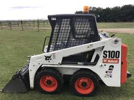 Near new S100 Bobcat - picture0' - Click to enlarge