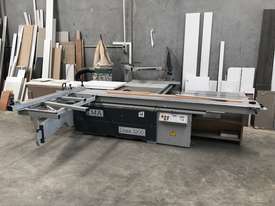 LMA LInea 3200 panel saw - used - picture1' - Click to enlarge