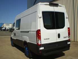 Iveco Daily  Pantech Truck - picture2' - Click to enlarge