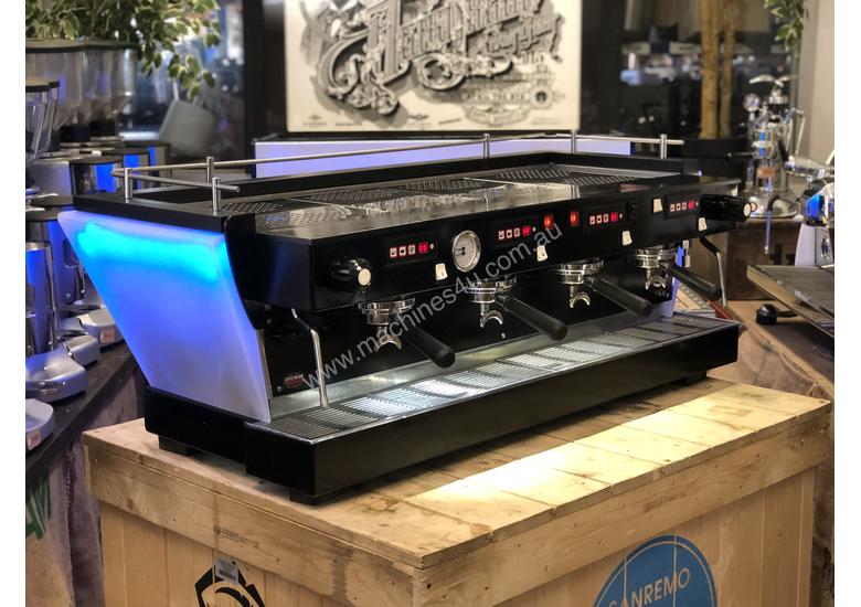Used La Marzocco Linea FB70 4 Group Coffee Machines in , Listed on