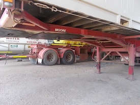 Moore B/D Lead/Mid Skel Trailer - picture0' - Click to enlarge