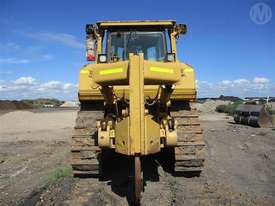 Caterpillar D8T - picture2' - Click to enlarge