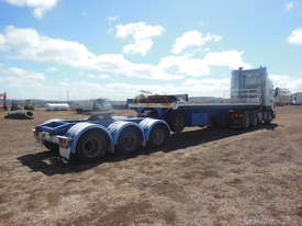 Tri axel Airbag A-trailer - picture0' - Click to enlarge