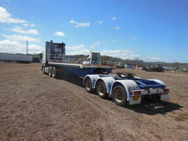 Tri axel Airbag A-trailer - picture1' - Click to enlarge