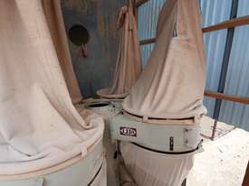 4 Bag Dust Collector - picture1' - Click to enlarge