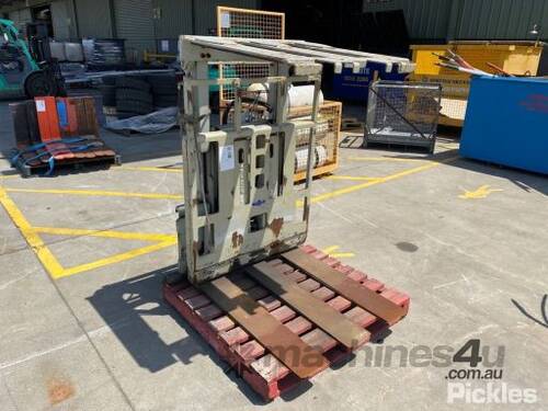 Circa 2008 Cascade 45FPL Forklift Attachment Tyne Length: 1,070mm, Item Is In A Used Condition, Unkn