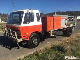 1985 Nissan Diesel CPB12 - picture2' - Click to enlarge