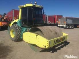 2010 Ammann ASC110D - picture2' - Click to enlarge