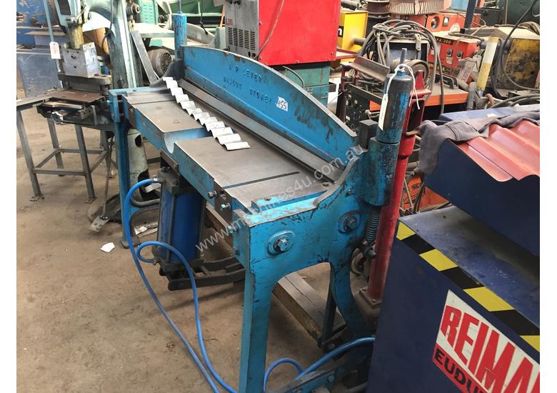 caption USED - AP Lever - Cut To Length Line