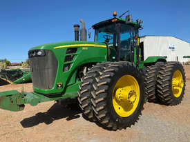 John Deere 9530 FWA/4WD Tractor - picture0' - Click to enlarge