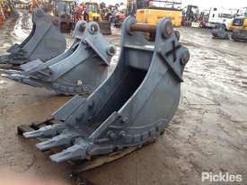 600mm Digging Bucket to suit 35 Tonne Excavator. - picture0' - Click to enlarge