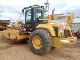 Caterpillar CP663E Padfoot Roller - picture0' - Click to enlarge