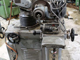 Makino C-40 Tool & Cutter Grinder - picture0' - Click to enlarge