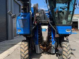 Used Braud VX680 Harvester - picture1' - Click to enlarge