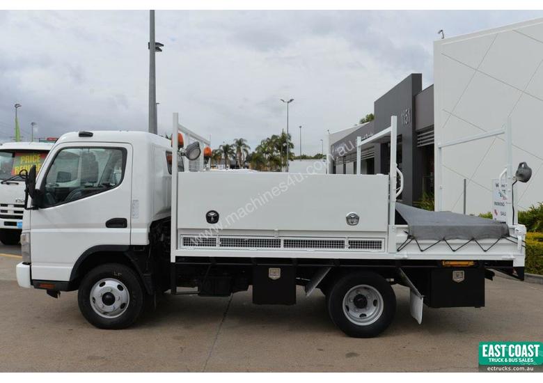 caption 2007 MITSUBISHI CANTER 7/800 Service Vehicle Tray Top