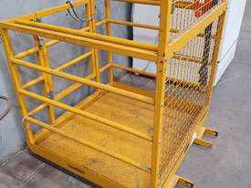 Safety Cage for Forklift - picture0' - Click to enlarge