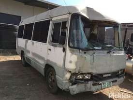 1985 Toyota Coaster - picture0' - Click to enlarge