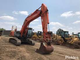2010 Hitachi ZX330LC-3 - picture0' - Click to enlarge