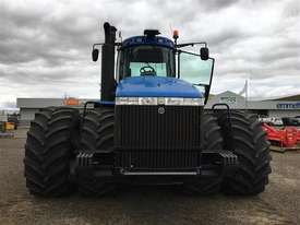 New Holland T9060 4WD SA - picture0' - Click to enlarge