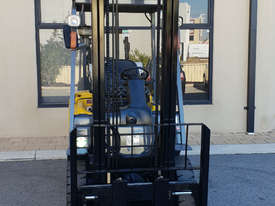 TCM 2500kg LPG Forklift with 4500mm Single Stage Mast - picture1' - Click to enlarge