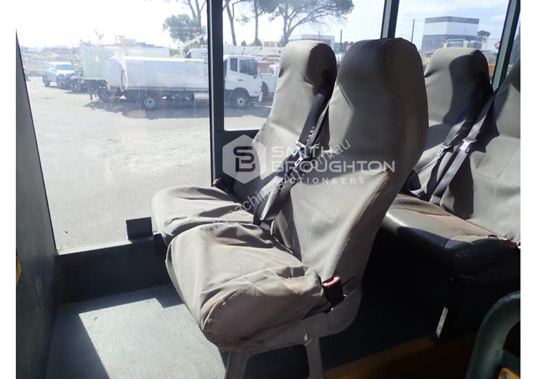 caption 2010 Isuzu FSS550 4X4 26 Seater Bus