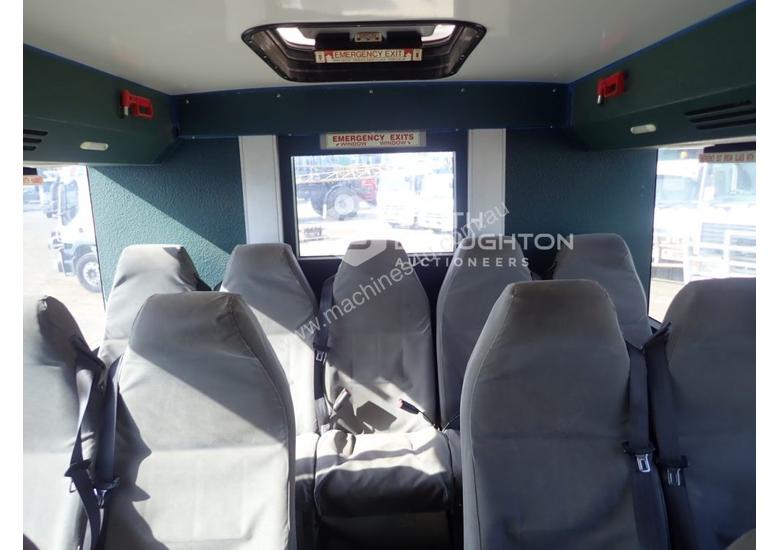 caption 2010 Isuzu FSS550 4X4 26 Seater Bus