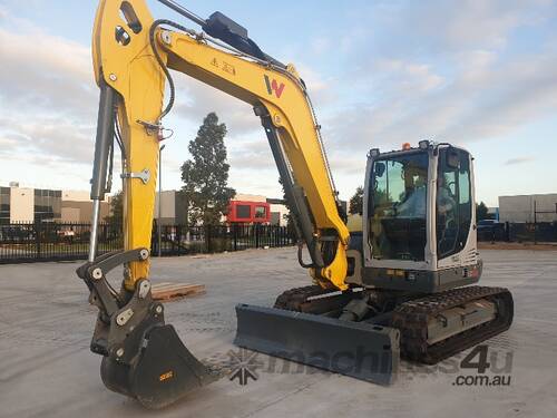 2018 WACKER NEUSON EZ80 8T EXCAVATOR WITH FULL CAB, HITCH AND BUCKETS LOW 200 HOURS