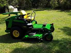 Zero turn mower - picture2' - Click to enlarge