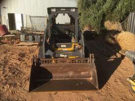 2009 Thomas 155 Turbo Skid Steer - picture2' - Click to enlarge