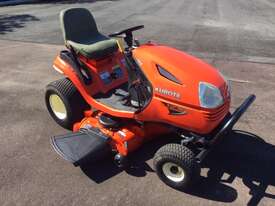 Kubota T2380 Ride on Mower - picture1' - Click to enlarge