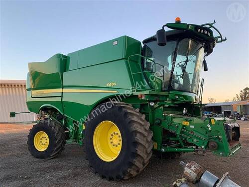 John Deere S680 & 40ft Draper Front