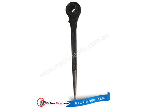 Podger Wrench 27mm & 32mm Typhoon Tools Ratchet Bar Scaffolding Wrench and Riggers Spanner (380mm lo