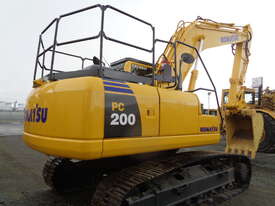 Komatsu PC200-8N1 - picture0' - Click to enlarge