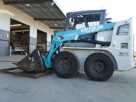 Toyota 5SDK8 Skid Steer Loader for Hire - picture1' - Click to enlarge