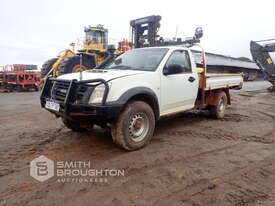 2011 ISUZU D-MAX 4X4 TRAY BACK - picture2' - Click to enlarge