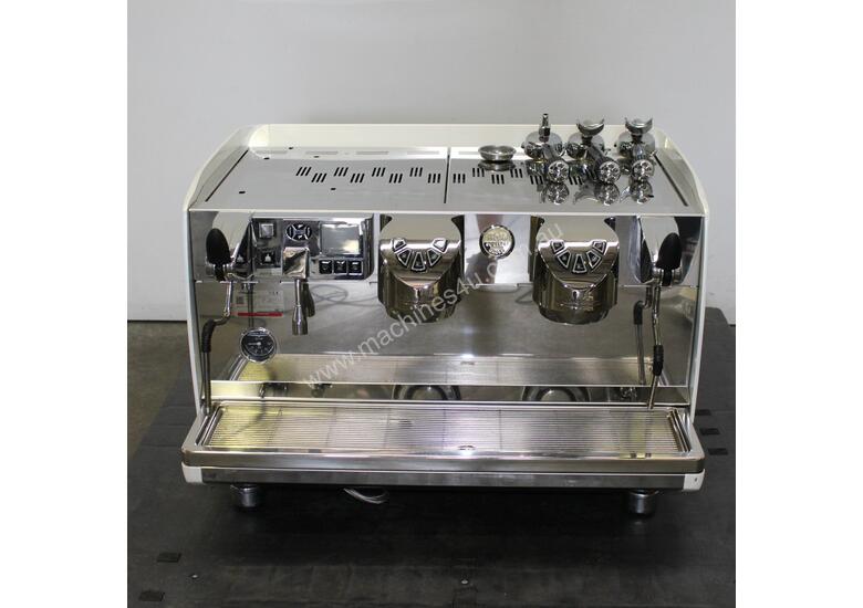 Used Victoria Arduino Victoria Arduino VA358 Coffee Machine Coffee Machines in , Listed on