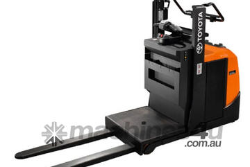 Toyota   OSE100W Order Picker